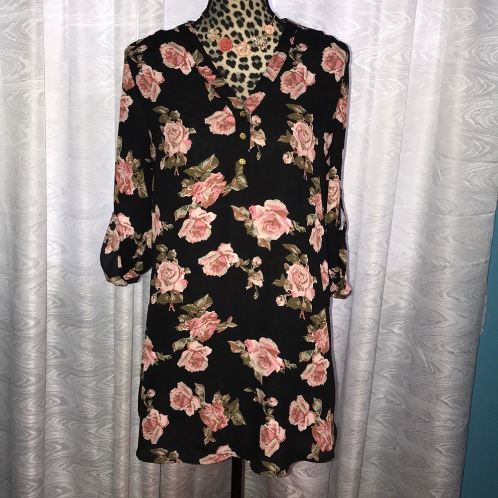 Rue21 Black Floral Print Blouse